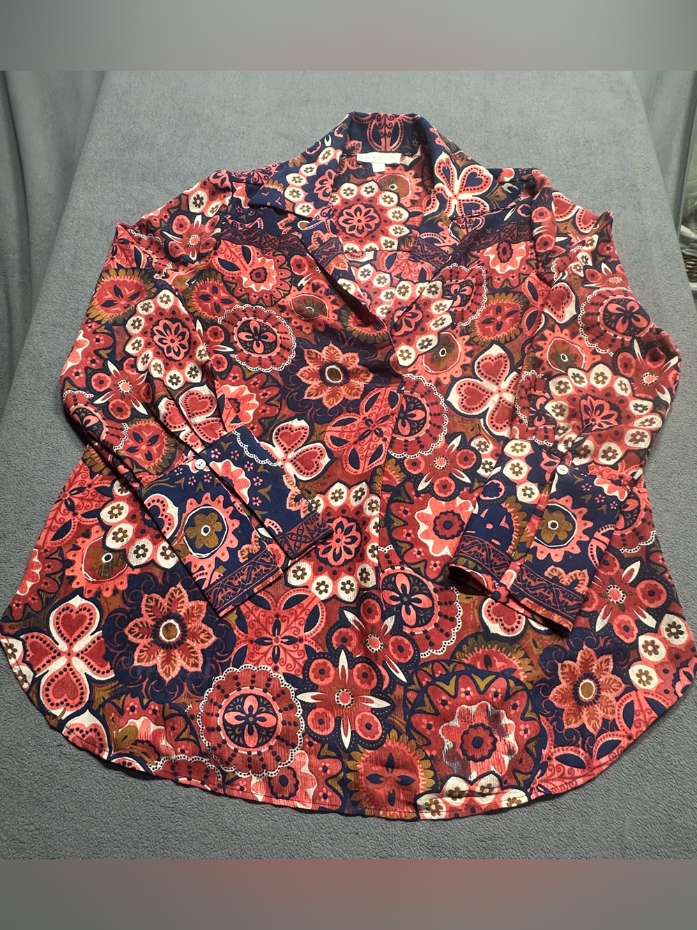 Women's Floral Button-Up Blouse in Navy and Red